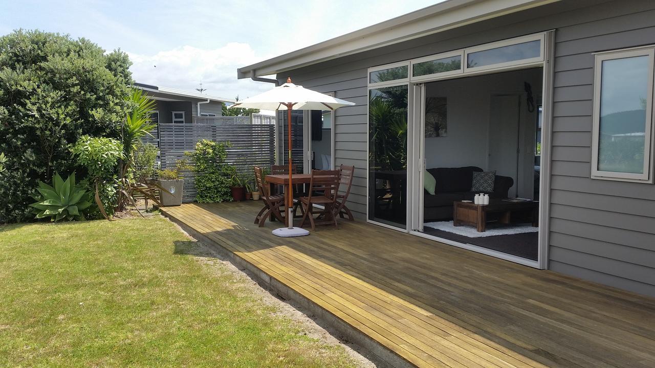 Harbour Drive B&B Matarangi Exterior photo